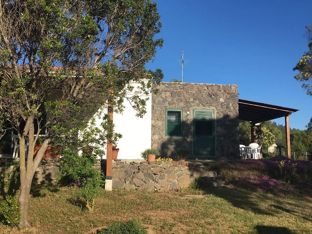 Residence Cort'E Accas 巴里萨尔多 公寓式酒店