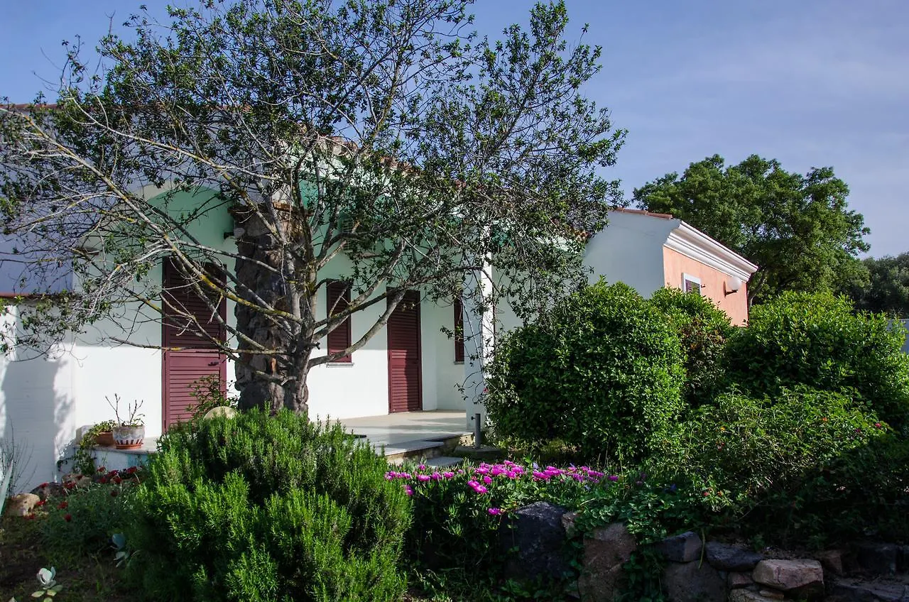 公寓式酒店 Residence Cort'E Accas 巴里萨尔多