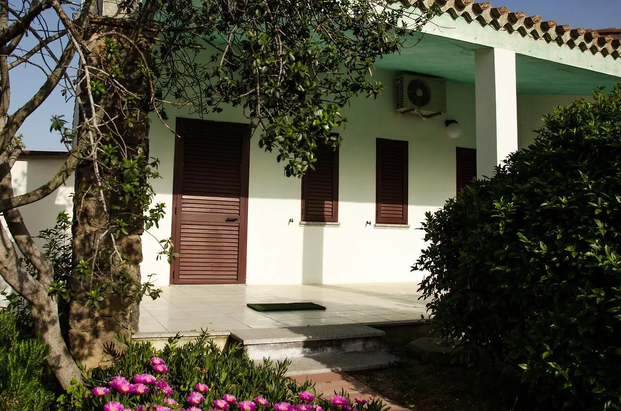 Residence Cort'E Accas Bari Sardo Aparthotel